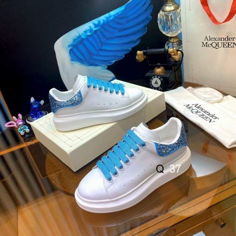 Picture of Alexander McQueen Shoes _SKUAlexanderMcQUEENsz35-45MK0841413